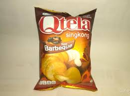 Qtela choco delight adalah keripik singkong dengan balutan coklat. Qtela Singkong Rasa Barbeque