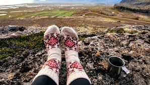 After rinsing well, the socks should be air dried flat away from direct heat sources to help them retain their shape. How To Wash Wool Socks