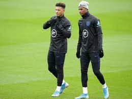 He probably doesn't have a license yet. Marcus Rashford Like Totally Confirms Man Utd Will Sign Jadon Sancho On Instagram Live 90min