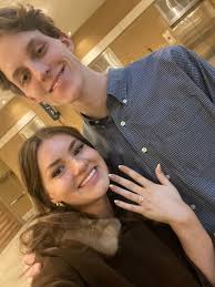 What are some options for renting a 2 bedroom apartment in American Fork,  UT with ESA or pet friendly options and base rent below $1600?