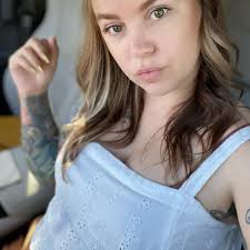 Looking for an eyelash tech in the Lehigh area. I've never had them done  but I just want full natural looking lashes please❤️