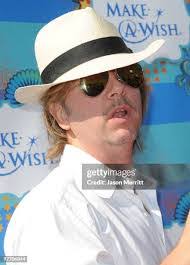 James Spade's Instagram, Twitter & Facebook