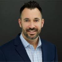 Justin Basinger's Instagram, Twitter & Facebook