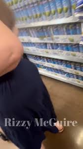 Candid Milf - EPORNER