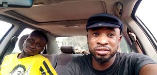 Emmanuel Thompson (@EOlagundoye)