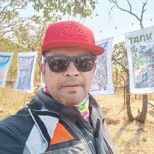 Linson Mathew Michael (@musaffir_hun_yaroon) • Instagram photos and videos