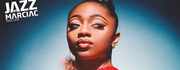 Jazz : La chanteuse américaine Samara Joy, Révélation de l'année aux Grammy  Awards, récompensée à Paris