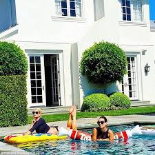 Ig:carolinestanbury follow our adventures and subscribe to the family. Ladies Of London S Noelle Reno Quits Show As Caroline Fleming Joins