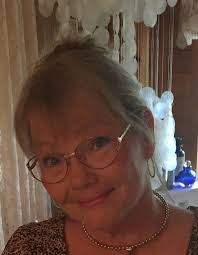 Brooke Burson's Instagram, Twitter & Facebook