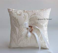 Ivory Wedding Ring Pillowring Bearer Pillow Wedding Pillow Etsy Ring Pillow Wedding Wedding Ring Bearer Pillow Ring Bearer Wedding