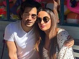 Его старший брат рохита — режиссёр, а дядя анил — актёр. Varun Dhawan To Marry His Longtime Girlfriend Natasha Dalal This Year