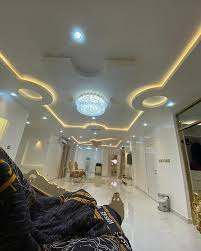 But δὲ (de) conjunction strong's 1161: E Money Shows Off His Golden Bedroom In His Luxurious New Home Photos The News Panorama