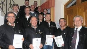 To connect with matthias, sign up for facebook today. Protektoratsabzeichen Fur Matthias Mayerhofer Ovb Heimatzeitungen