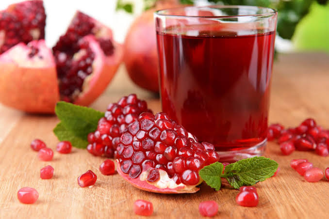 Pomegranate Juice, AI generated