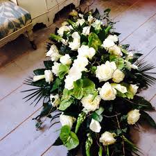 Funeral Flowers Beautiful White Cream Green Coffin Spray White Roses Anthurium Www Thefloralart Casket Flowers Funeral Flowers Funeral Flower Arrangements
