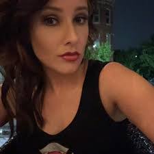 Sarah Osburn's Instagram, Twitter & Facebook