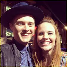 Switched at Birth' & 'Pretty Little Liars' Stars Interview 'Doctor Strange'  Cast at Hollywood Premiere!: Photo 1041635