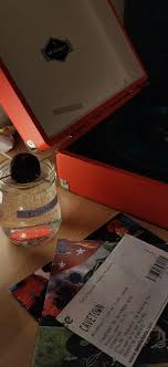 The song they are singing is. Ipvuofl8lbmrnm