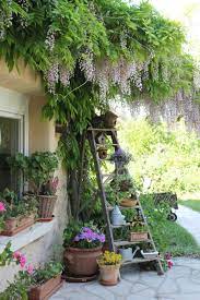 Here is a gallery of 27 backyard garden ideas (with photos) that will inspire you this year. Best Diy Cottage Garden Ideas From Pinterest 3 Countrylandscape Cottagegardens Cottage Garden Design Garden Design Cottage Garden