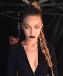 Check spelling or type a new query. Tendance 2018 La Tresse Revient En Force Gouiran Beaute Le Mag