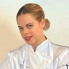 160 Christmas in Bruderhof with Diana Rutherford