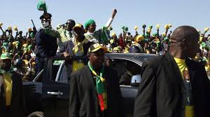 Chatunga mugabe on range rovers and reactions. Robert Mugabe Sells Off His Combine Harvesters Bbc News