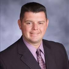 Eric Benson (@EbensonEric)