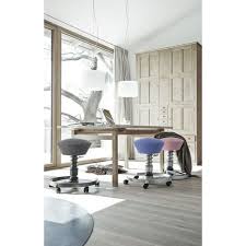 Eine unserer lieblingsvarianten der neuen aeris numo produktfamilie. Aeris Swopper Burohocker