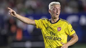Suite 146 hampstead house 176 finchley road, london, england, nw3 6bt. Sorge Um Mesut Ozil Versuchter Raububerfall Auf Arsenal Star