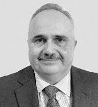 Armand Scala's Instagram, Twitter & Facebook