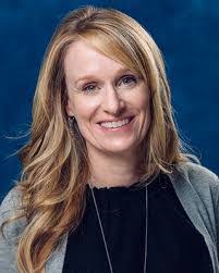 Mayra Gardner's Instagram, Twitter & Facebook