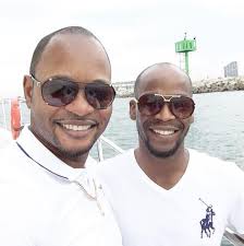 meu Pai ..🥲.. levaste me ao Altar e…. Eu não te poderei levar a tua última  morada. 💔… sempre sonhaste tudo de bom pra mim… e eu pra ti . …