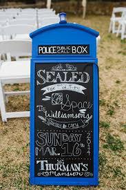 Courtney Cory S Doctor Who Wedding In Texas Doctor Who Wedding Geeky Wedding Whovian Wedding