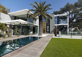 Piscine, internet, animaux de compagnie bienvenus, télévision à propos de la location. Marseille 4 Maisons Contemporaines D Architectes Avec Vue Sur Mer Par Bam Archi