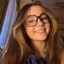 Does anyone know of any places in Lisburn hiring? Preferably not in the  food industry. It'll only be my 2nd job so I haven't much experience.