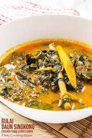 Gulai Daun Singkong - Cassava (Yam) Leaves Curry Recipe | Daily Cooking  Quest