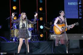 Ashley grace pérez mosa worth. Hanna Nicole Perez Mosa L And Ashley Grace Perez Mosa Perform In Concert With Ha Ash During The Texas Strong Hurricane Harvey Can T Mess With Texas B Ha Ash