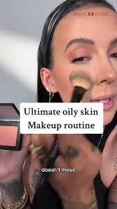 This one is for my Oily Skin friends 😎 linked all the products/ exact  shades used in my Bio. #oilyskin #makeuptutorial #makeuptips