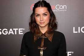 Photogallery of ana de armas updates weekly. New Bond Girl Ana De Armas Has A Habit Of Falling For Her Co Stars Page Six