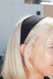 Black Headband Headbandhairstyles Black Headband Hair Accessories Accessories Headband Hairstyles Long Wavy Hair Long Hair Styles