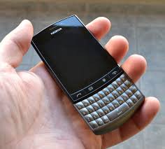 Nokia asha 303, nokia'nın tam q klavye ve dokunmatik ekranı bir arada sunan yeni cep telefonu. Nokia Asha 303 Review Tecnogeek