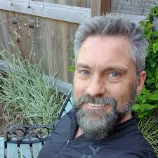 Craig Rees's Instagram, Twitter & Facebook