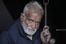 60 عاما من العمل ⚒️... العم حسن خميس 74 عاما من مدينة البيرة قد يكون واحد  من اقدم العاملين في مهنة الحدادة في فلسطين 🇵🇸 (تصوير:محمد أبو زيد/ وفا) ·  Ramallah News -