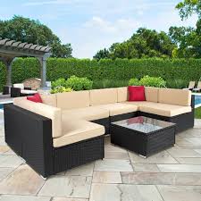 Cinder block outdoor coffee tables that can stand all weathers image via: 72 Comfy Backyard Furniture Ideas Home Stratosphere