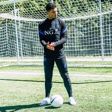 Wij verkopen de officiële nederlands elftal trainingspakken. Puls Leninismus Vozidlo Voetbalshop Nederlands Elftal Mrsbrose Com