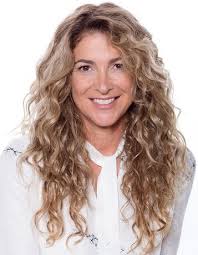 Nancy Zeller's Instagram, Twitter & Facebook