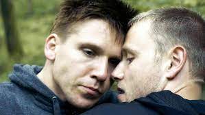 Free Fall Film (2013): Où regarder et streamer en ligne | PlayPilot