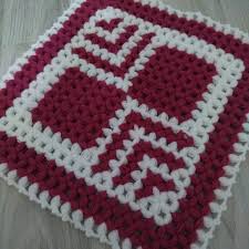 Macrame Panosundaki Pin