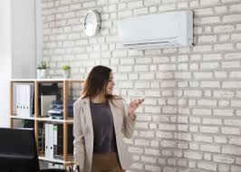 Il s'agit d'un climatiseur réversible à fixer au mur, mesurant 55,5 cm de large et 10,3 cm de haut. Quelle Marque De Climatisation Choisir