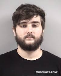 Justin Pahl's Instagram, Twitter & Facebook